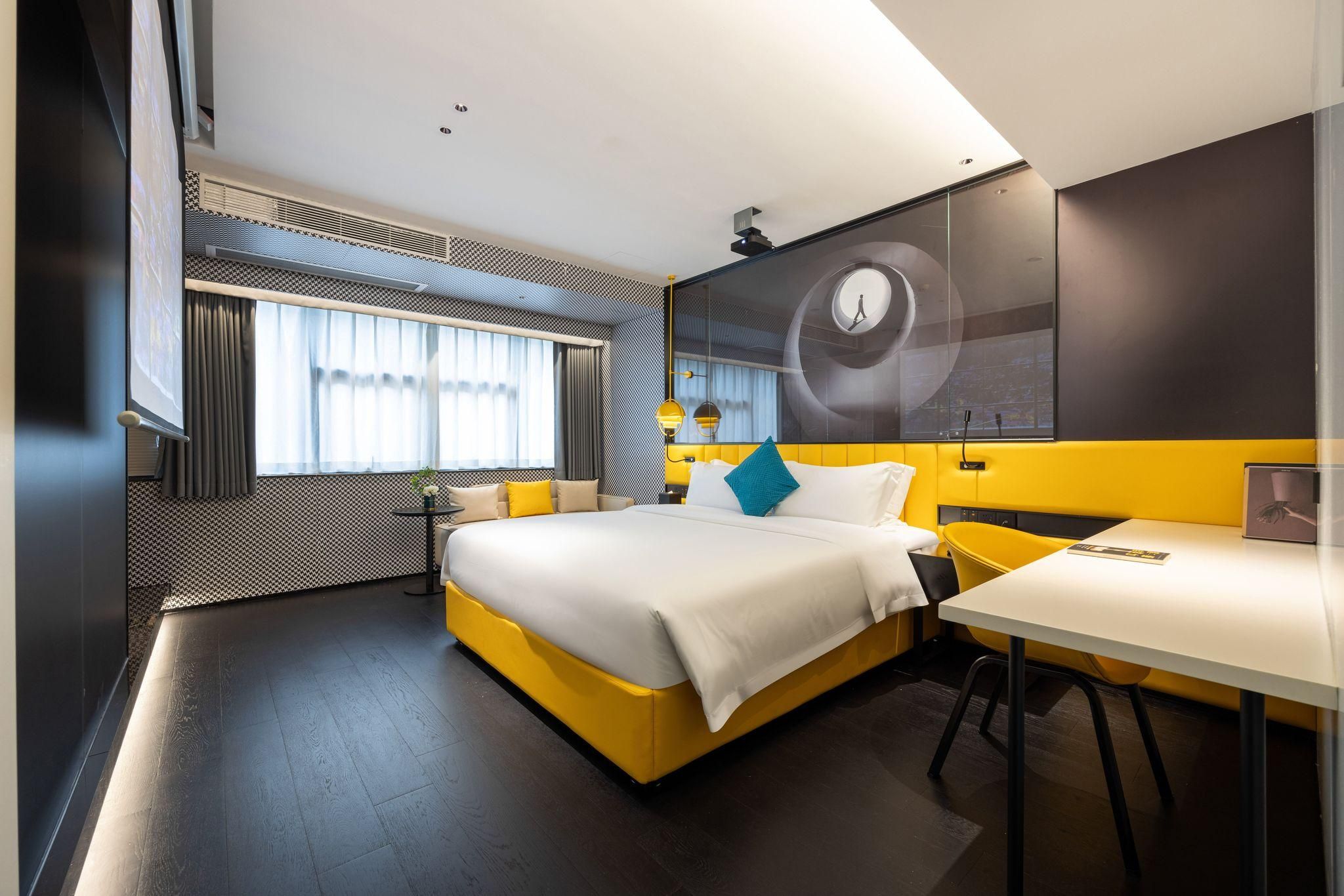 Likto Hotel Standard King Room