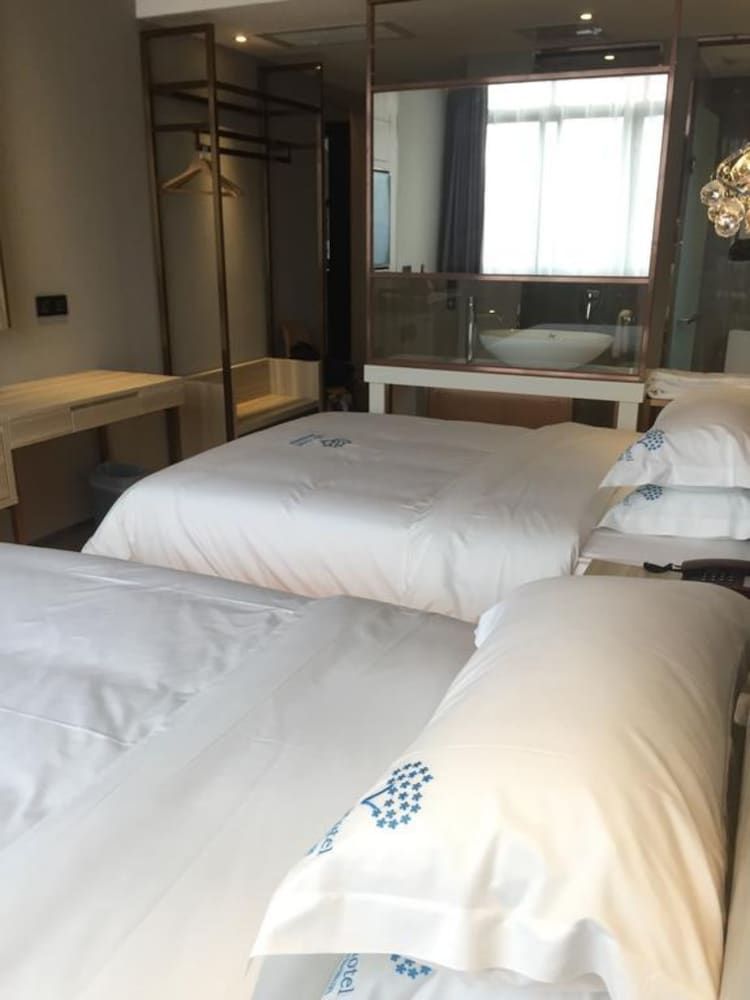 undefined Lifu Hotel - Guangzhou Tower Consulate 8