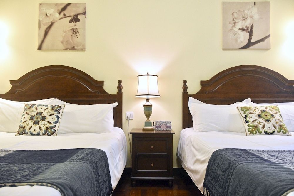 Family Suite, 3 Bedrooms, 2 Bathrooms, Courtyard View