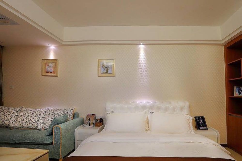 undefined YOYO Apartment Jinrong Branch 4