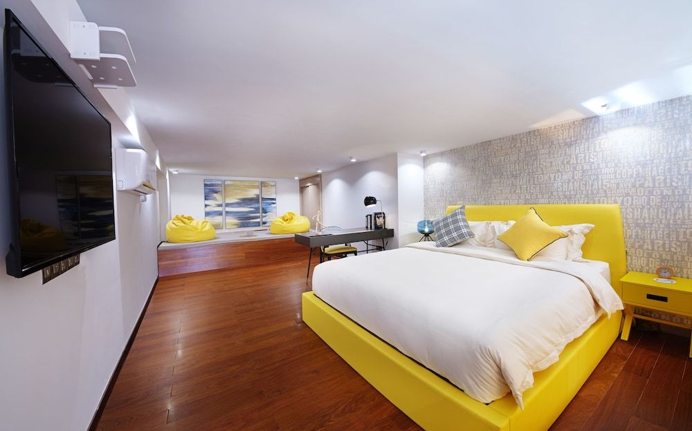 undefined Royal Star Apartment Central City Branch 4