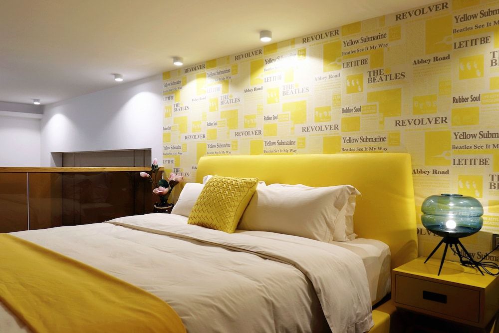 Royal Star Apartment Central City Branch Fashion Duplex King bed 2