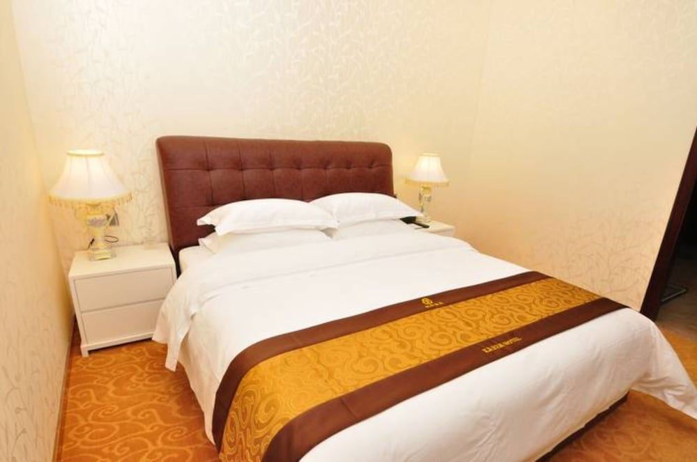 undefined Karen Hotel 3