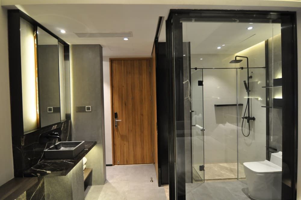 WEITO Hotel Deluxe Double Room 2