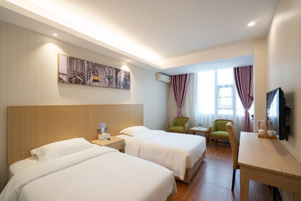 undefined YIMI Hotel Guangzhou Railway Station 7