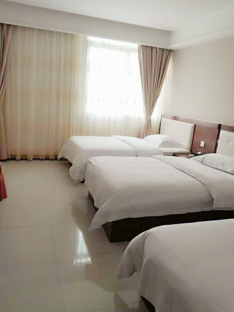 undefined Guangzhou Rongting Business Hotel 7