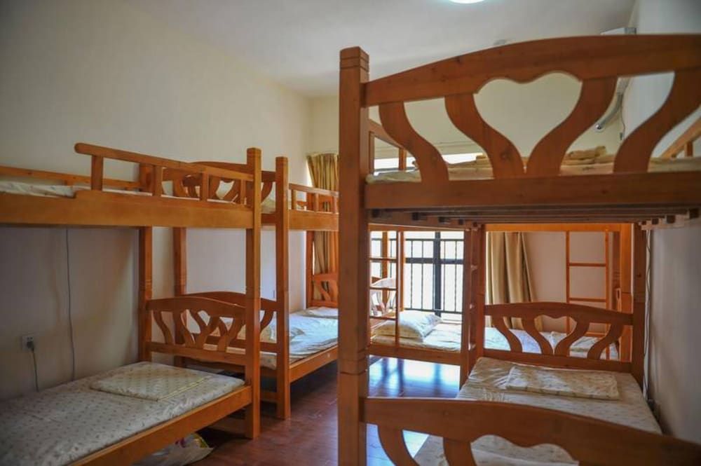 Yi Jia Ren Hostel Bed in 8 Beds Exclusive Shared Dormitory, Women only 4