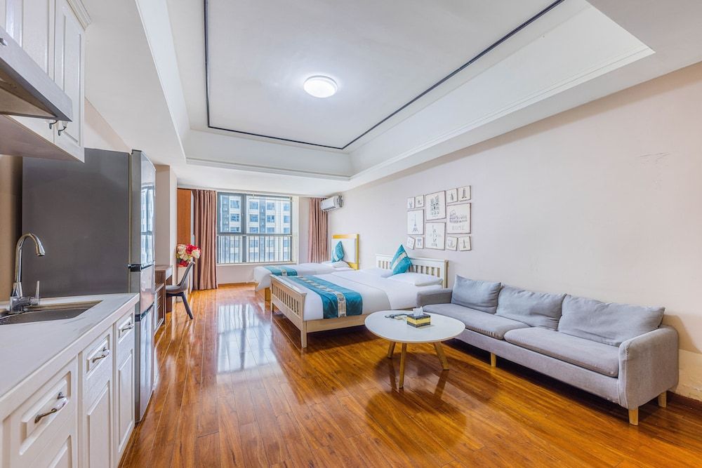 undefined Home Inn Huayi Apartment 3