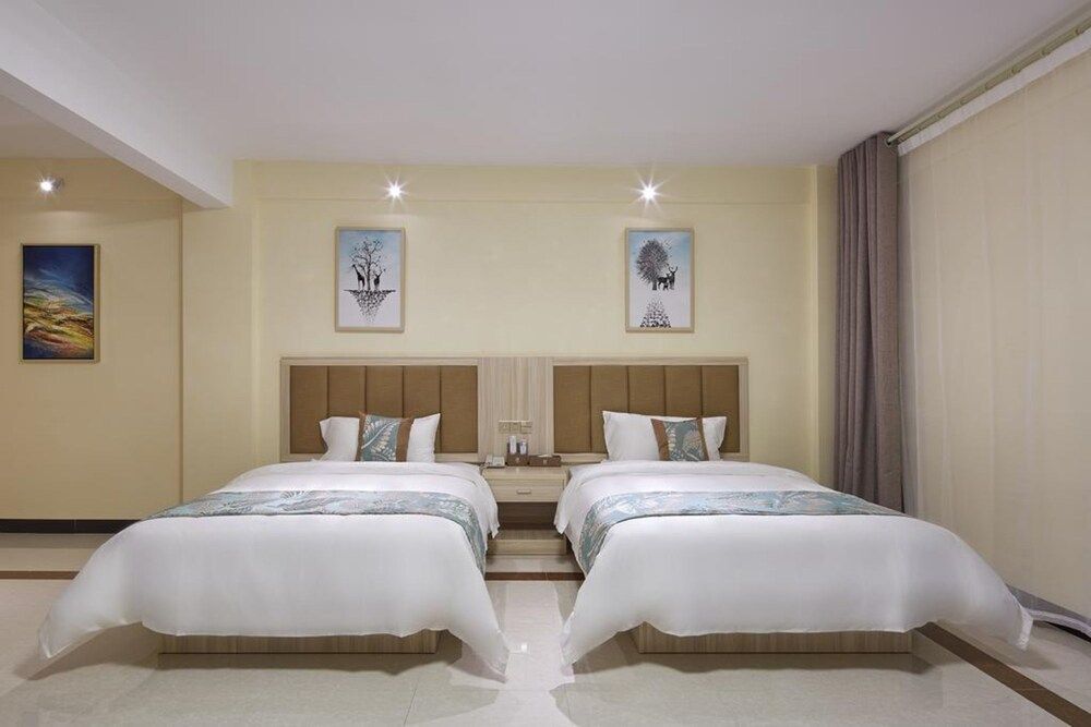 Ivy International Apartment Business Twin Room 2