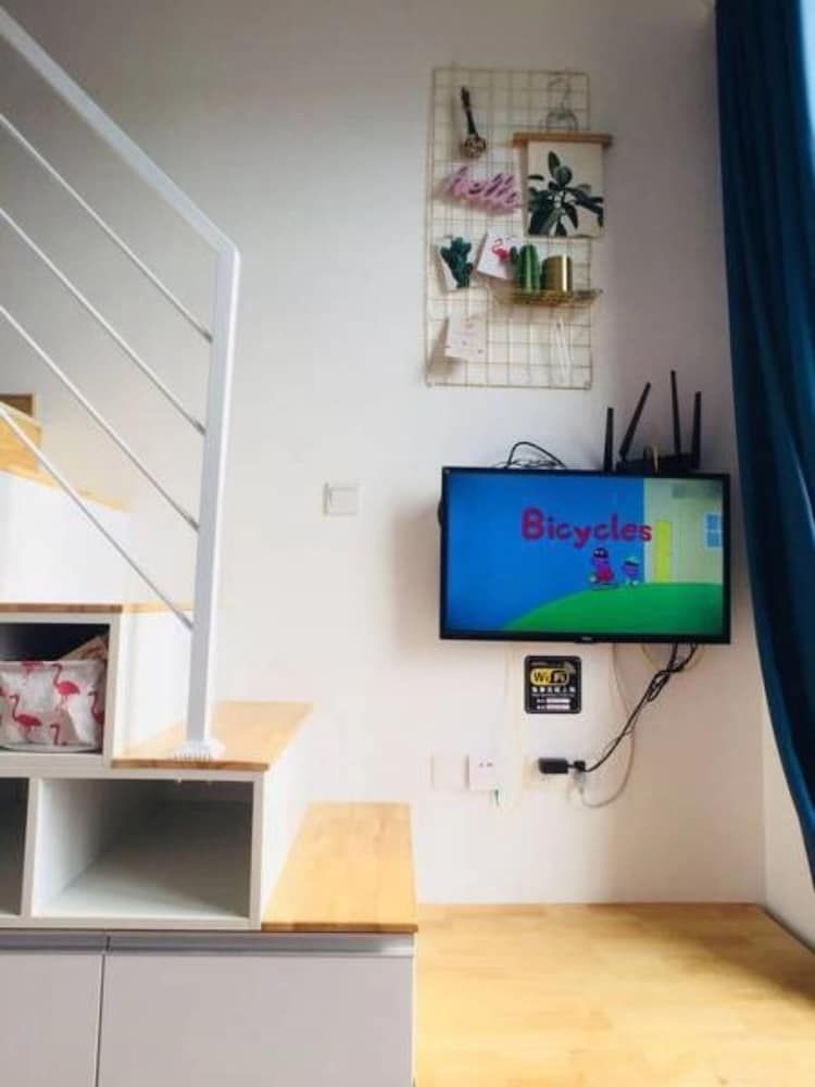 Guangzhou Forever 19 Apartment Signature Loft(Chinese Domestic Guests Only) 4