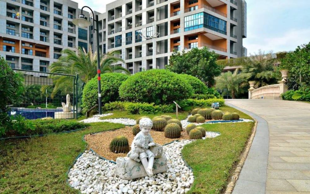 undefined BaiHe International Apartment Hotel