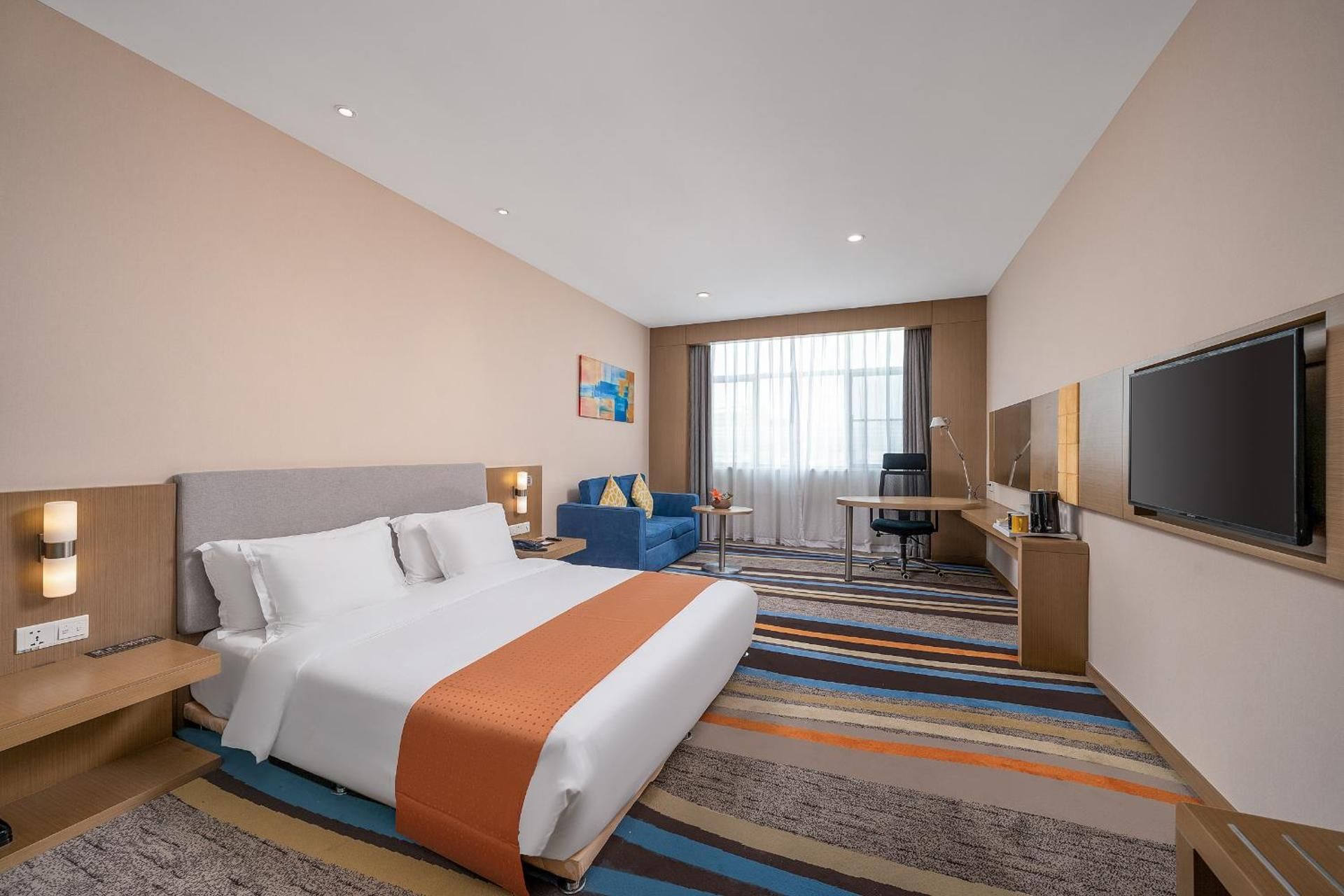 undefined City Holiday Hotel Guangzhou Baiyun Airport Renhe Metro Exit B 9