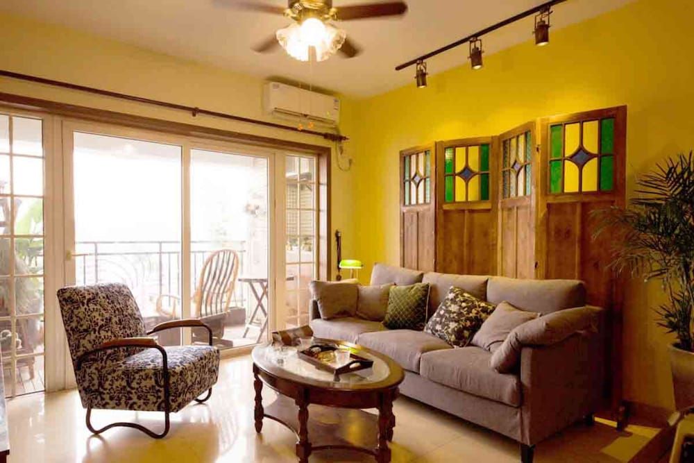 undefined Locals Boutique Apartment Lujiang No.3