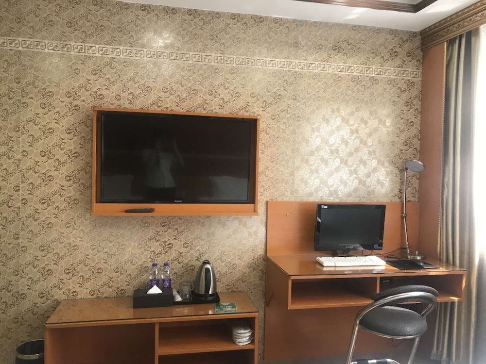 undefined Guangzhou Meiling Hotel 9