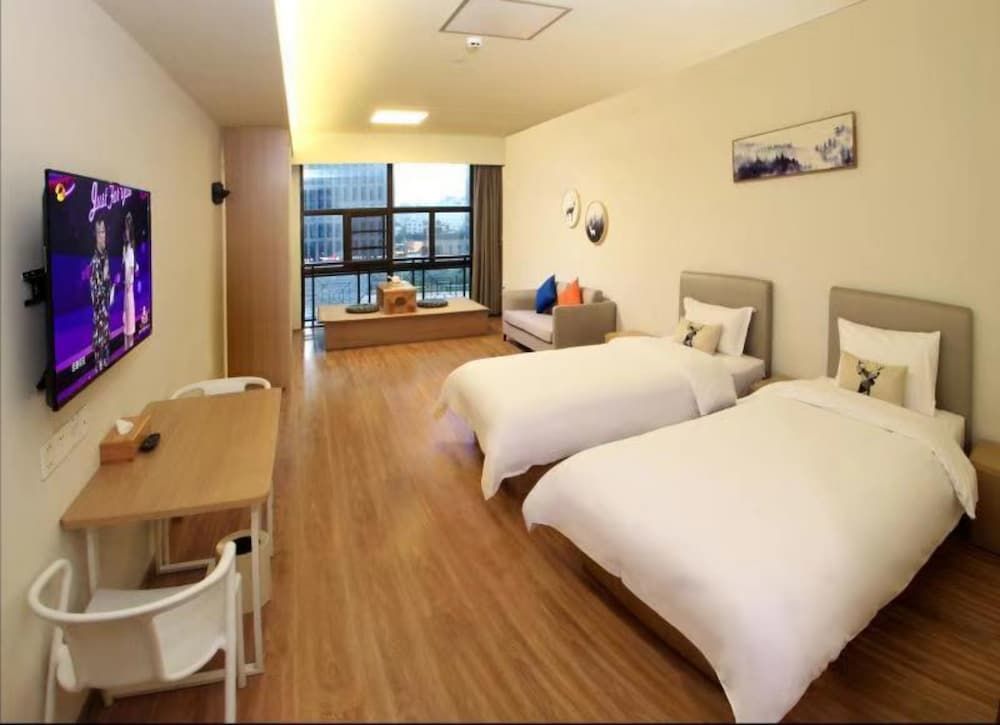 undefined CJIA Apartment East Railway Station 4