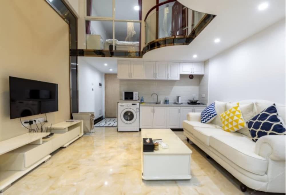 undefined Serveyou International Apartment 10