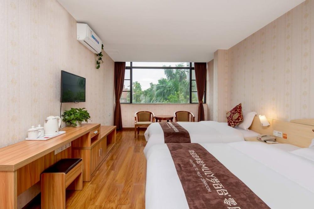 undefined Leo Boutique Hotel 5