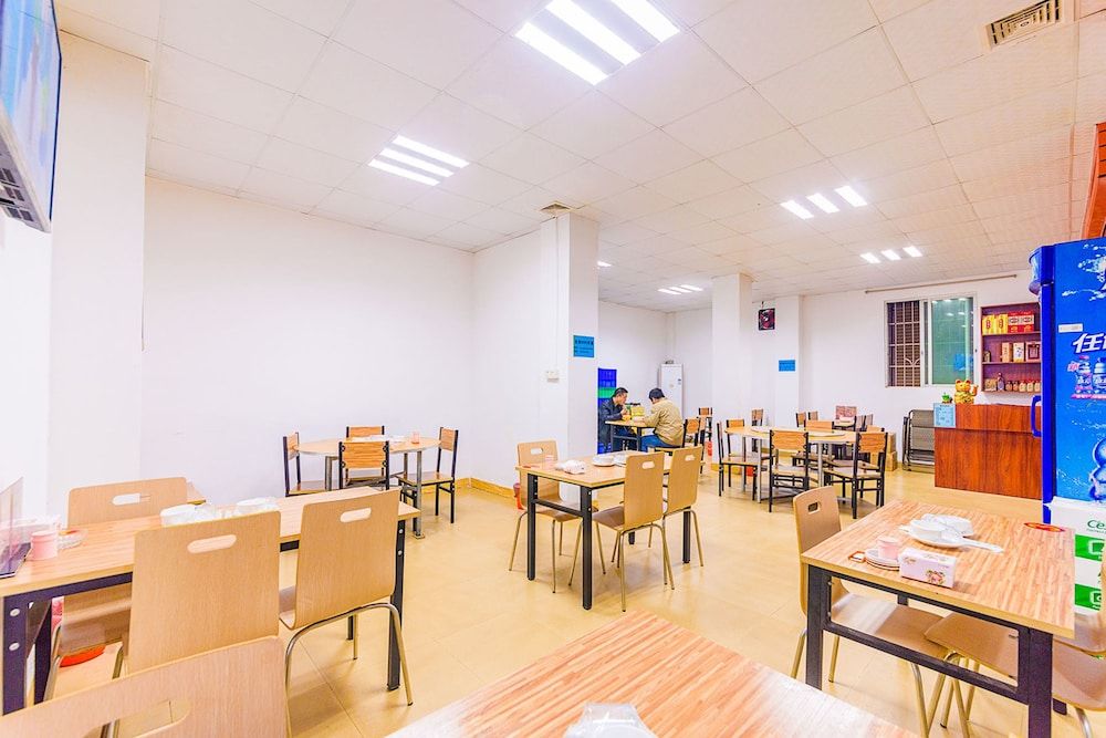 undefined Wutongyu Hotel Apartment 5