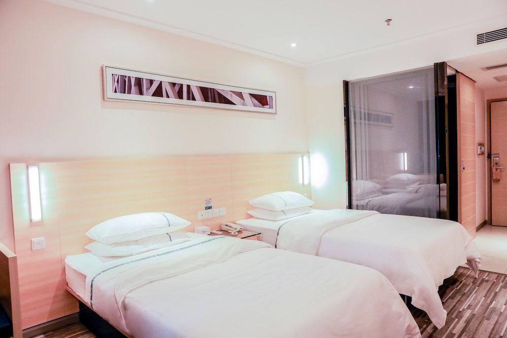 CC INN Guangzhou RenHe Station Business Twin Room 2