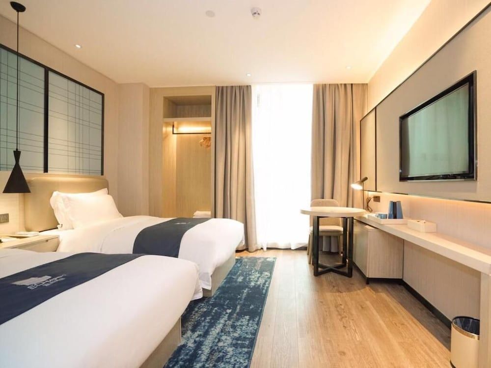 undefined Echarm Hotel Pazhou Convention and Exhibition Center Branch 10