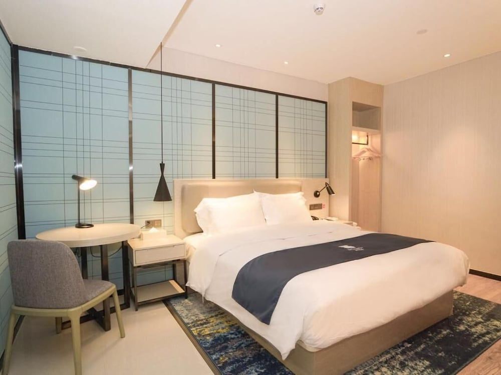 undefined Echarm Hotel Pazhou Convention and Exhibition Center Branch 2