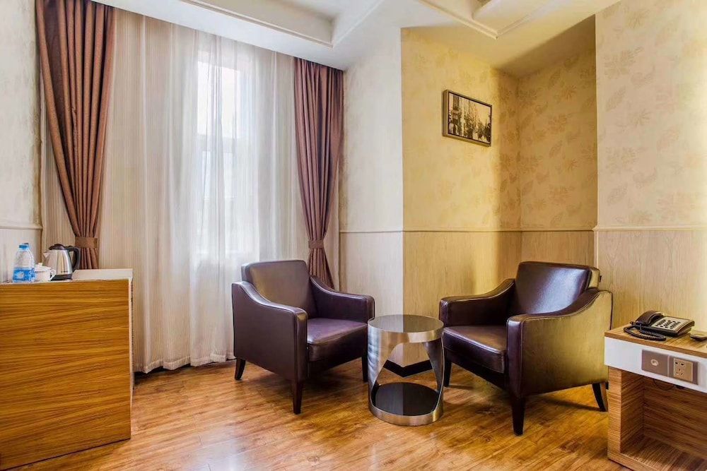 Aidong Boutique Hotel