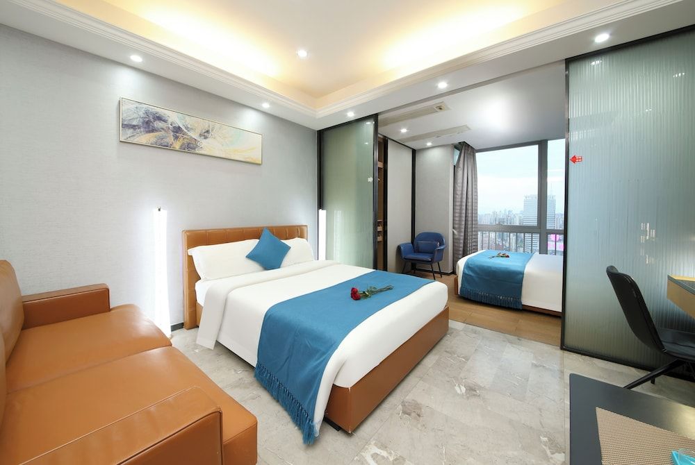 Deluxe Studio with Twin Bed (Free Shuttle in Canton Fair)
