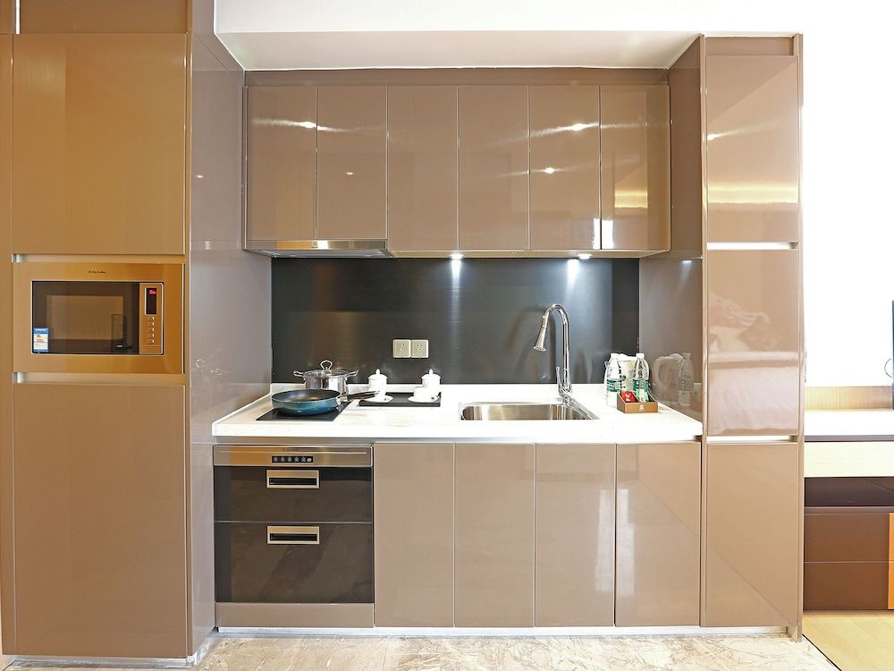 Pengman International Apartment Hotel Deluxe Studio with Queen Bed (Free Shuttle in Canton Fair) 14