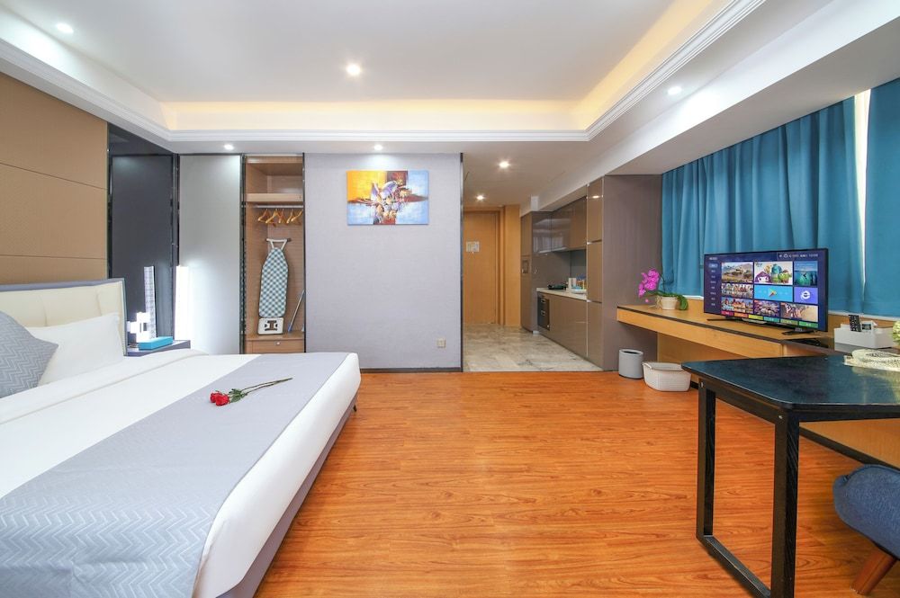 Pengman International Apartment Hotel Deluxe Studio with Queen Bed (Free Shuttle in Canton Fair) 3
