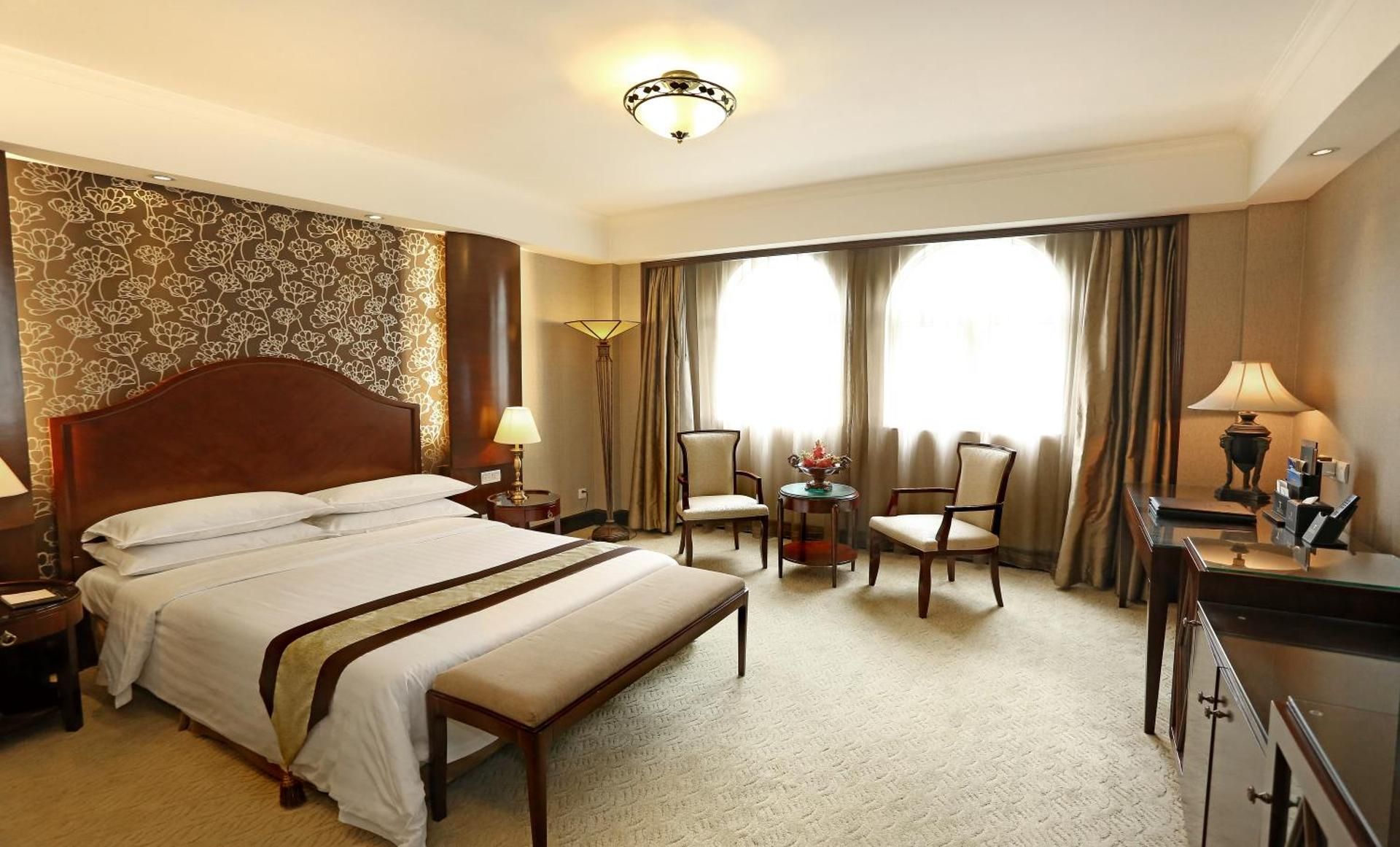 undefined Grand Palace Hotel 8