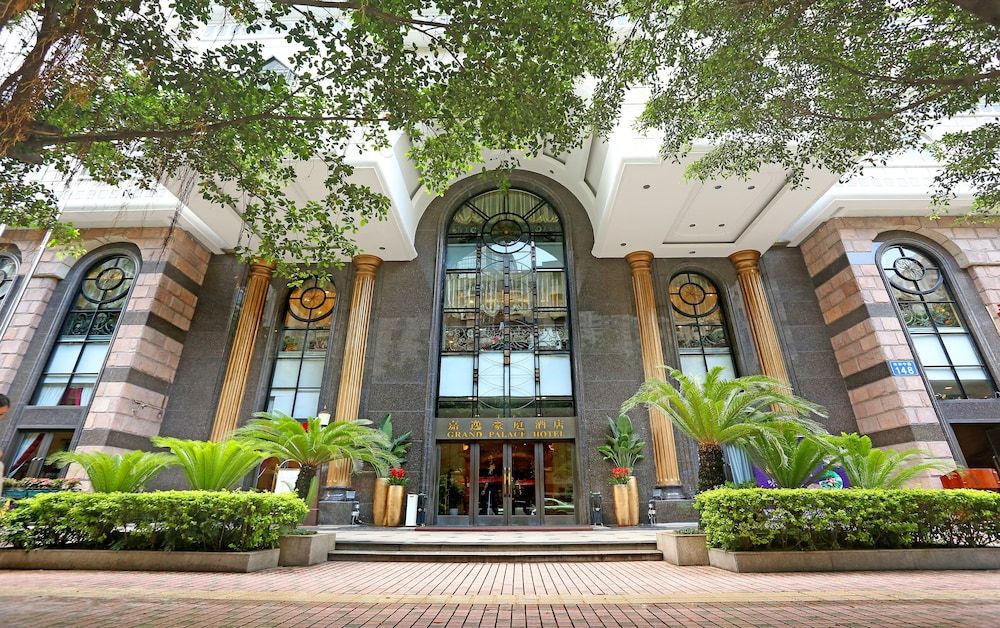 undefined Grand Palace Hotel