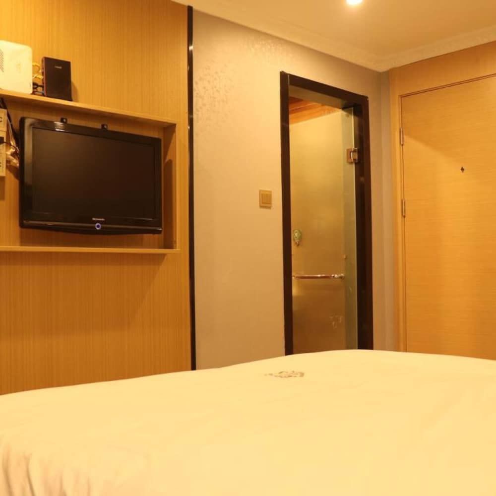undefined Yimi Hotel Ou Zhuang Metro Station