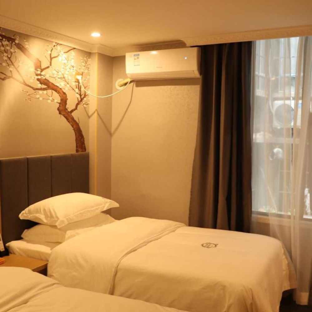 undefined Yimi Hotel Ou Zhuang Metro Station 3
