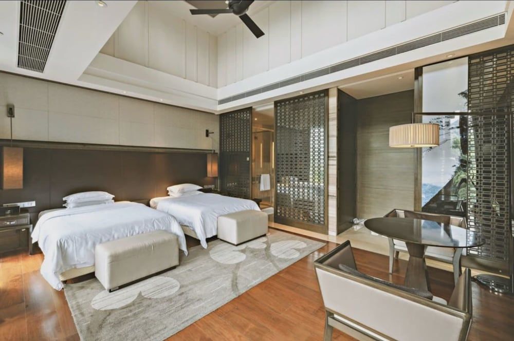 Superior Twin Room, Lake View
