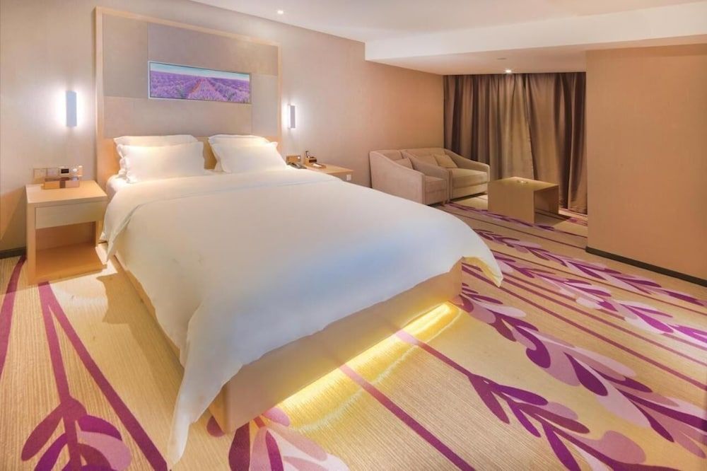 undefined Lavande Hotel 8