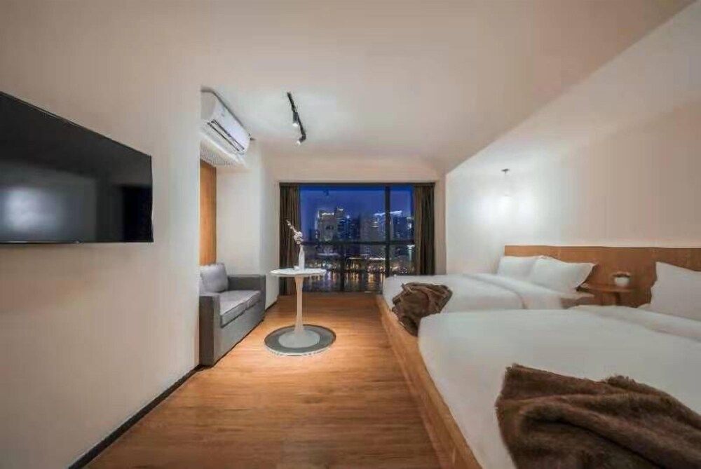 undefined De La Reine Bar & Spa Hotel Guangzhou 7