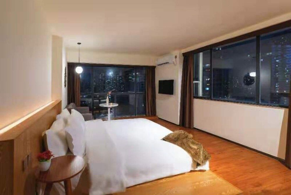 undefined De La Reine Bar & Spa Hotel Guangzhou 6