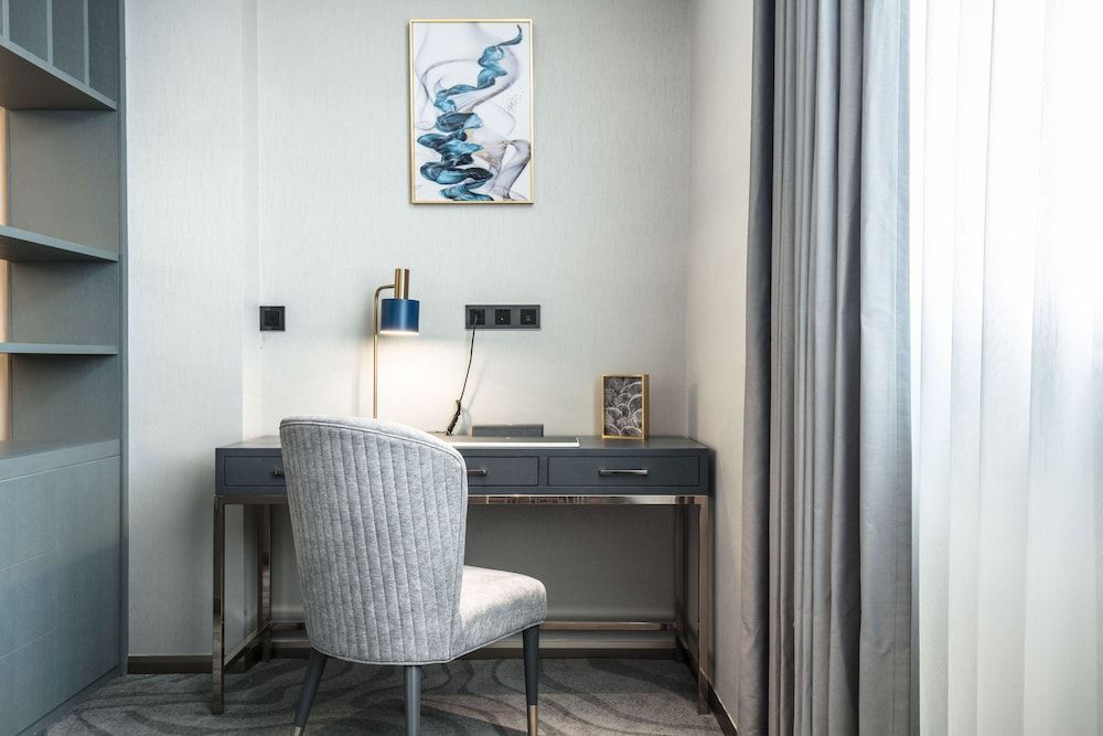 undefined Zenith International Hotel 6