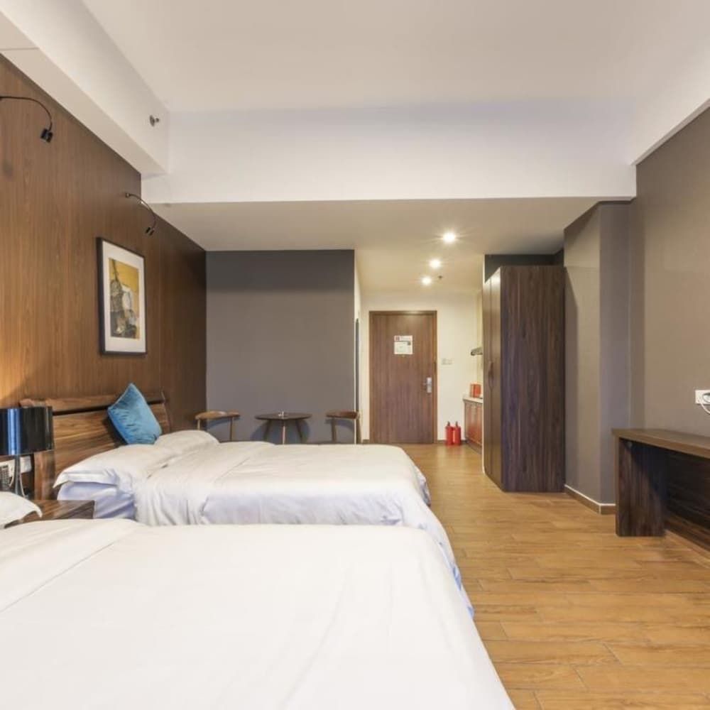undefined V-hotel Boutique Hotel 2