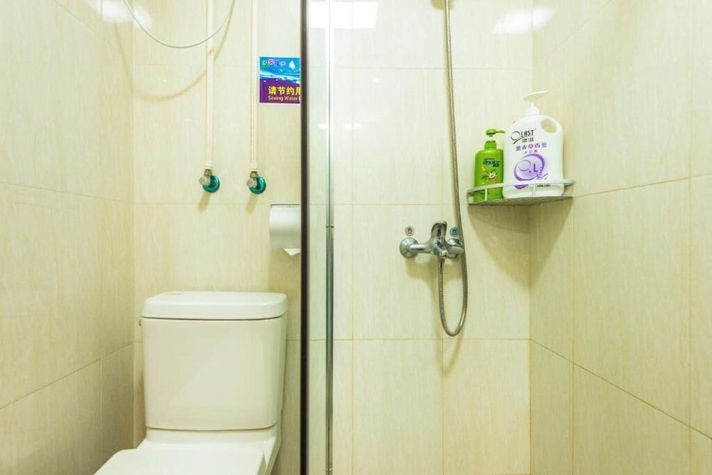 Guangzhou Xiyunlai International Apartment Pazhou Exhibition Center Store Business Suite 3