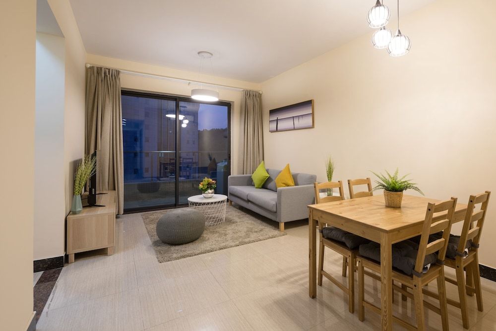 undefined Easy Apartment - Guangzhou East Railway Station 2