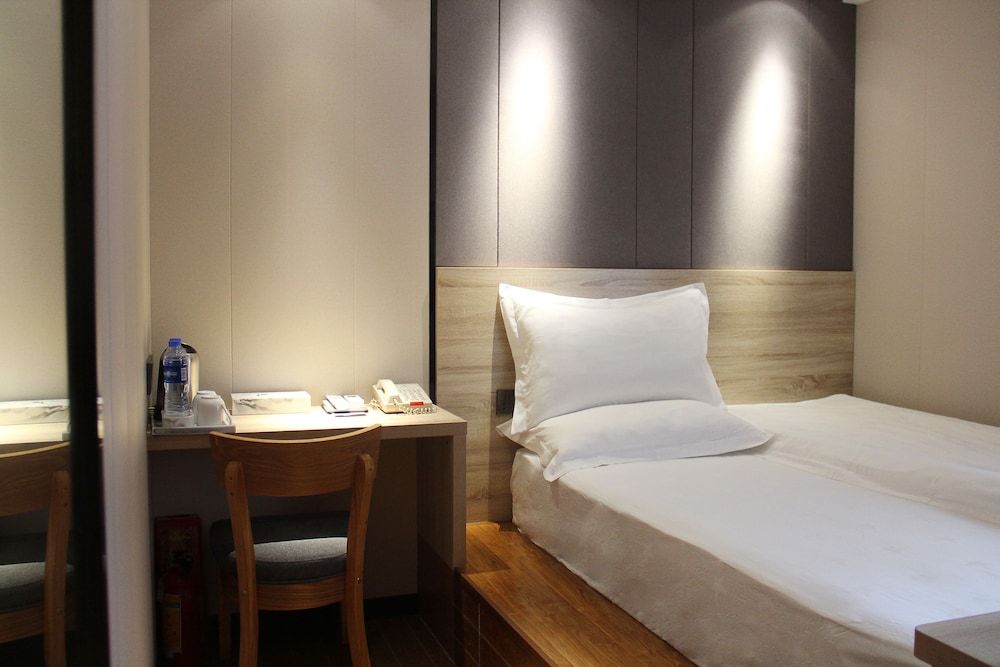 Wenxin Hotel Huajing Xincheng Signature Room