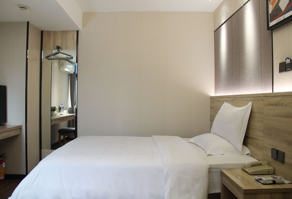 Wenxin Hotel Huajing Xincheng Business Double Room 3