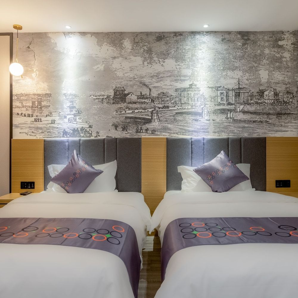 undefined Yimi Hotel Wuyang New Town 4