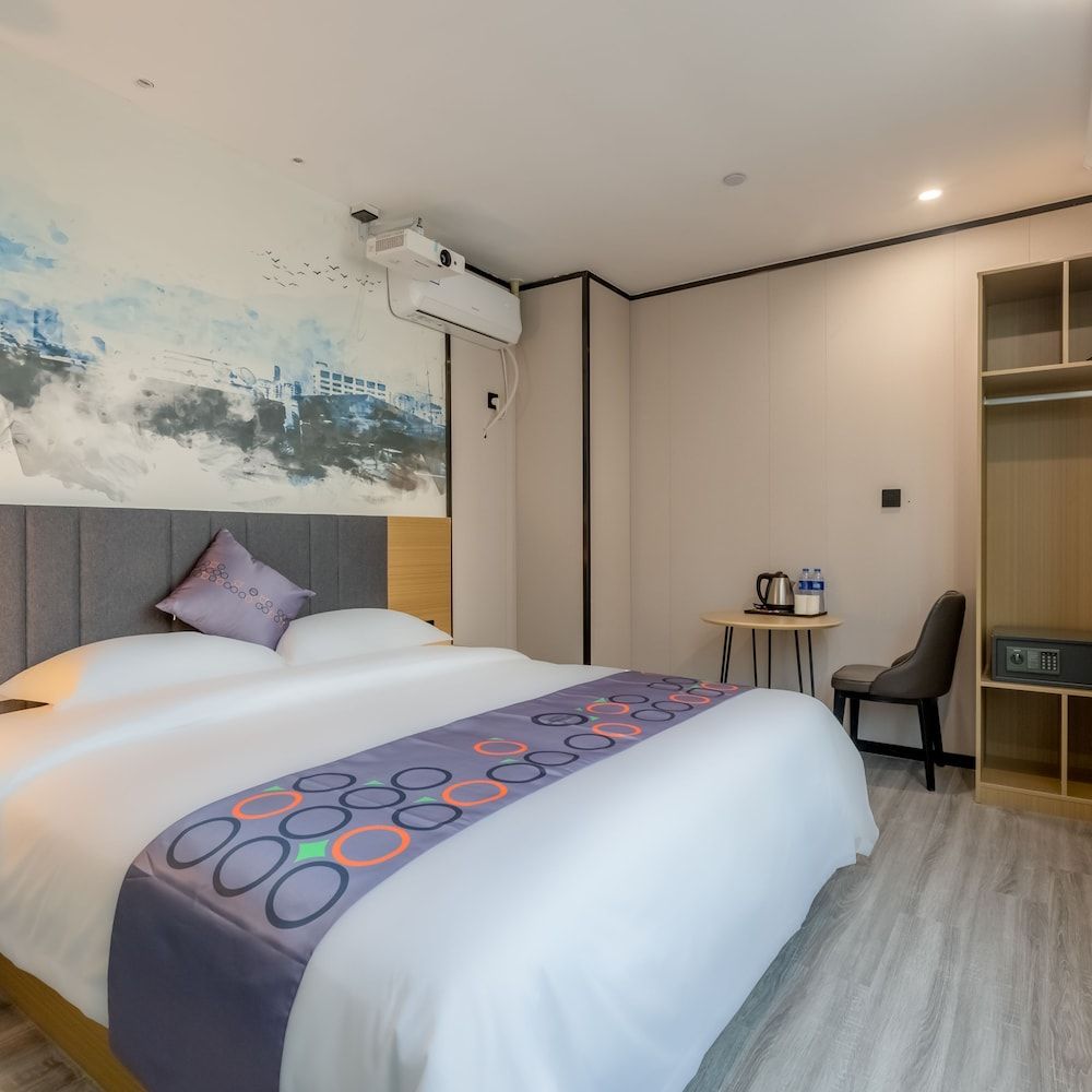 Yimi Hotel Wuyang New Town Signature Room 6