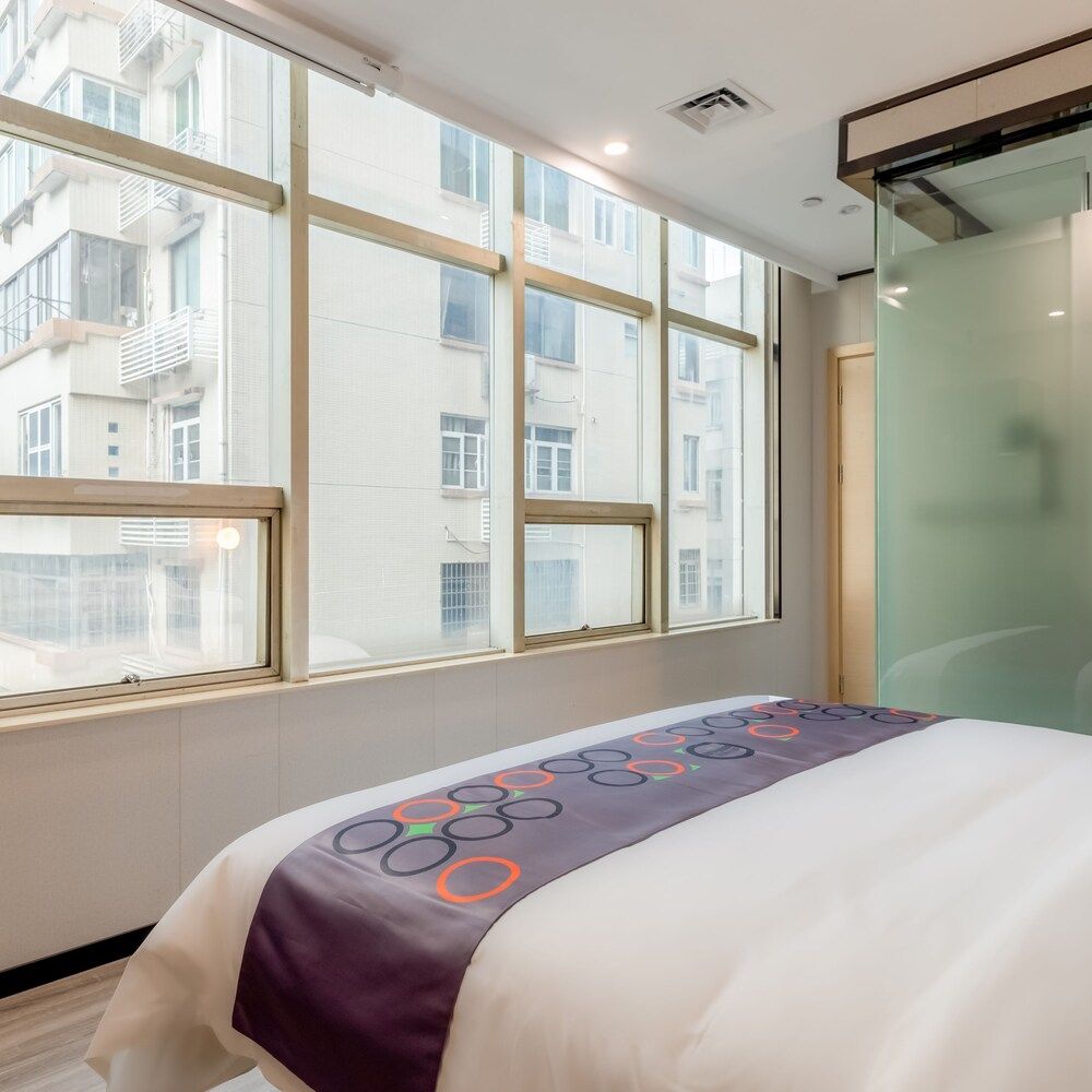 Yimi Hotel Wuyang New Town Signature Room 7