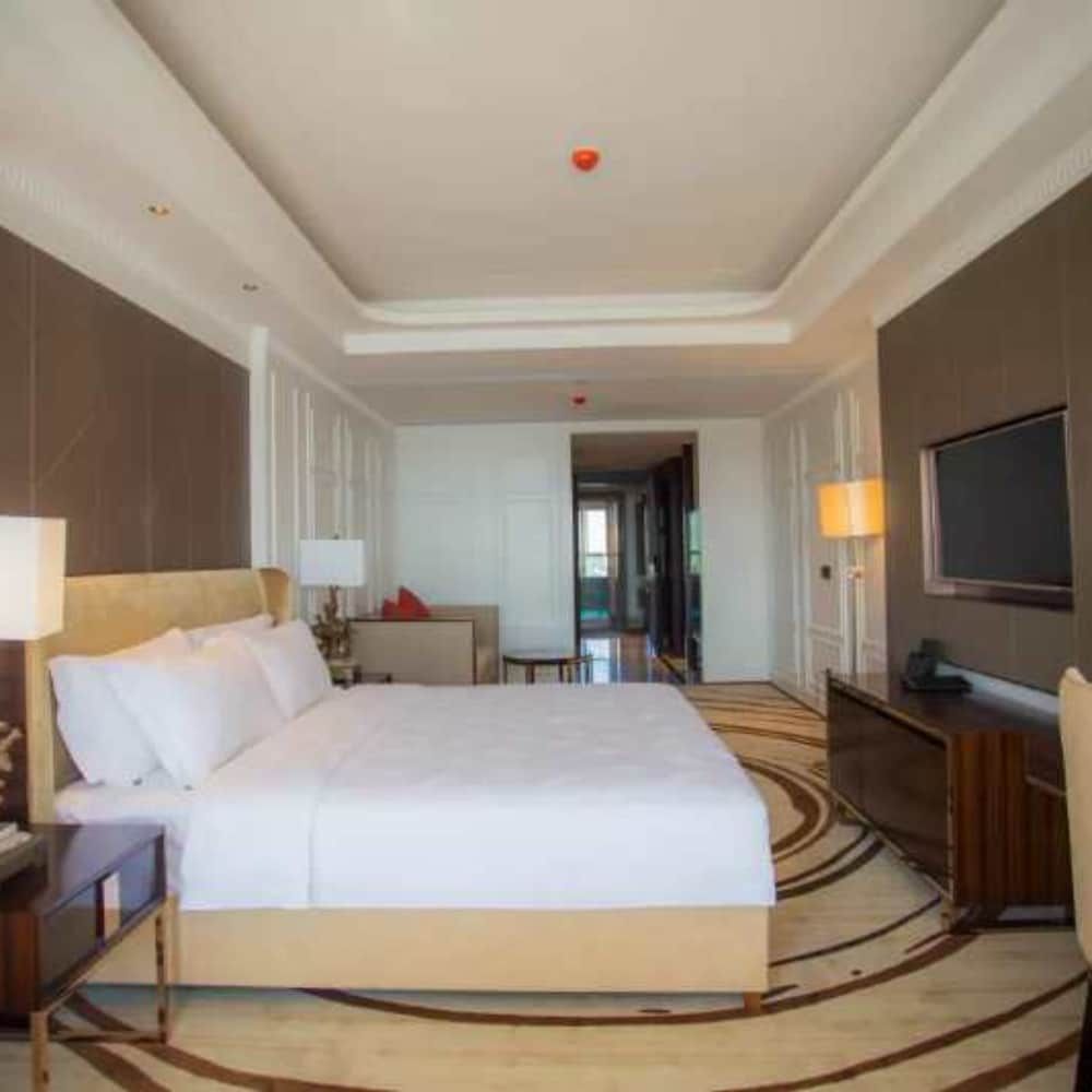 undefined Hai Quan Wan Hotel 2