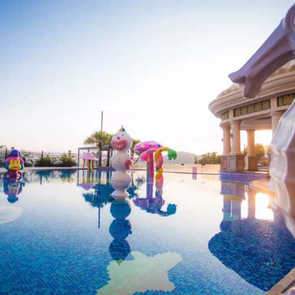 Children's Play Area