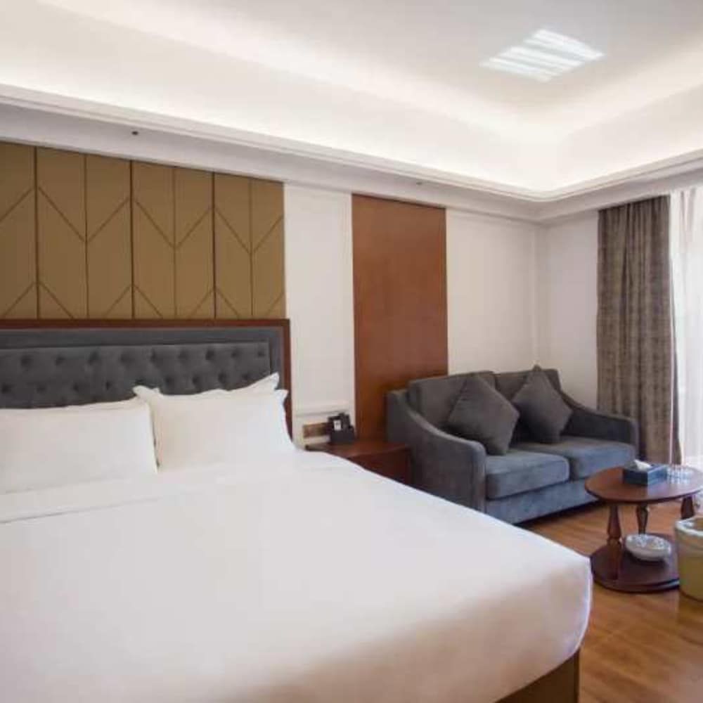Hai Quan Wan Hotel Apartment, 1 Queen Bed, Sea View 2