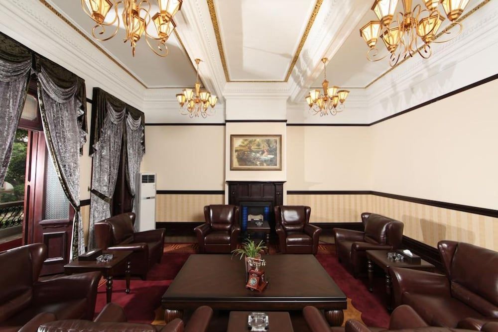 undefined Guangzhou Yuehai Hotel 5